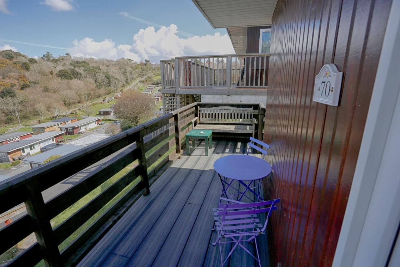 Caswell Beach Chalet 70 Located In Gower Peninsula Swansea Buitenkant foto